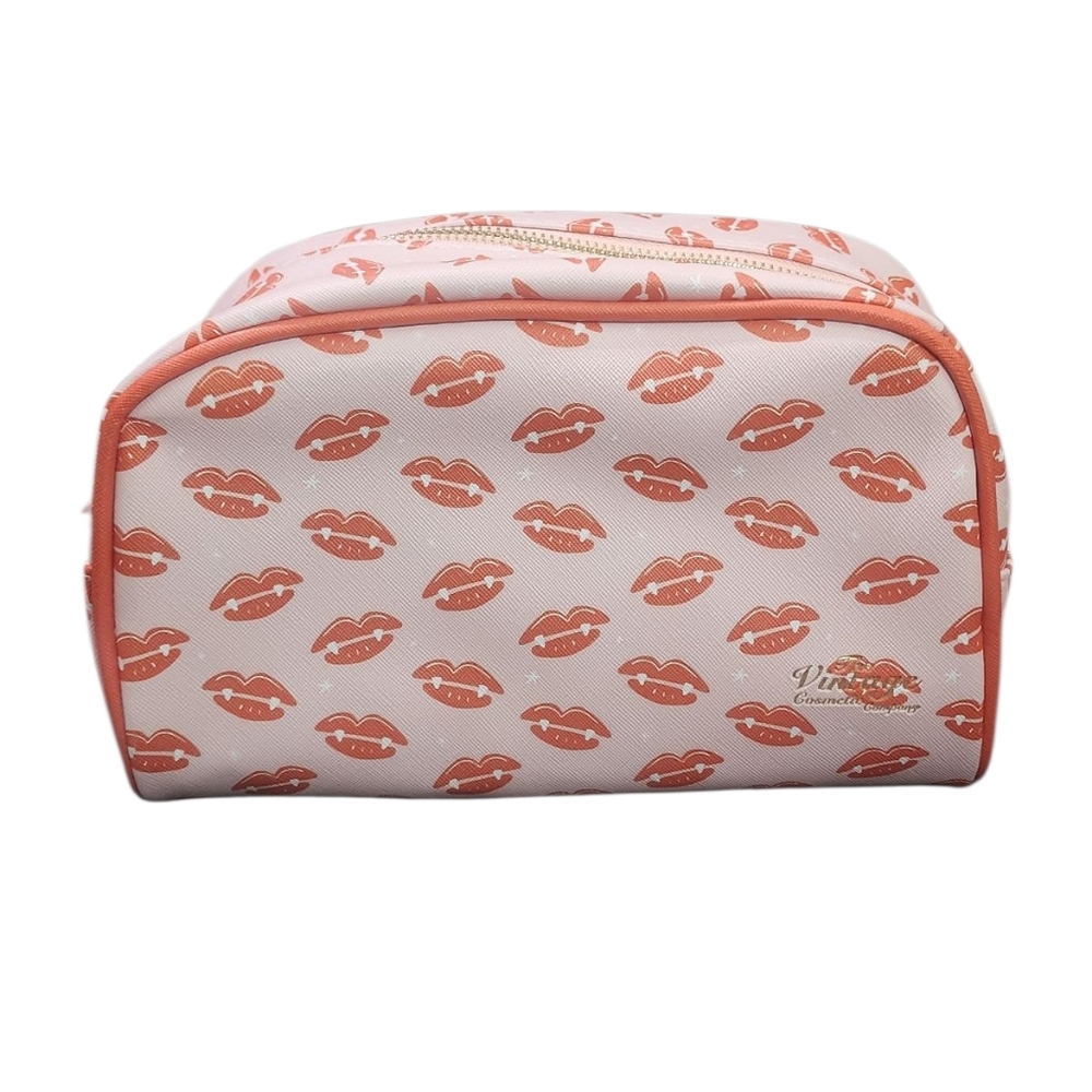 Cosmentic Bag With Vampire Lips